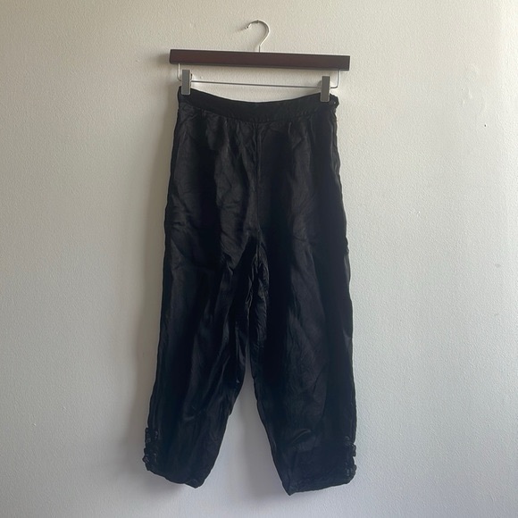 Black Capris Size Medium Vintage - Picture 1 of 6